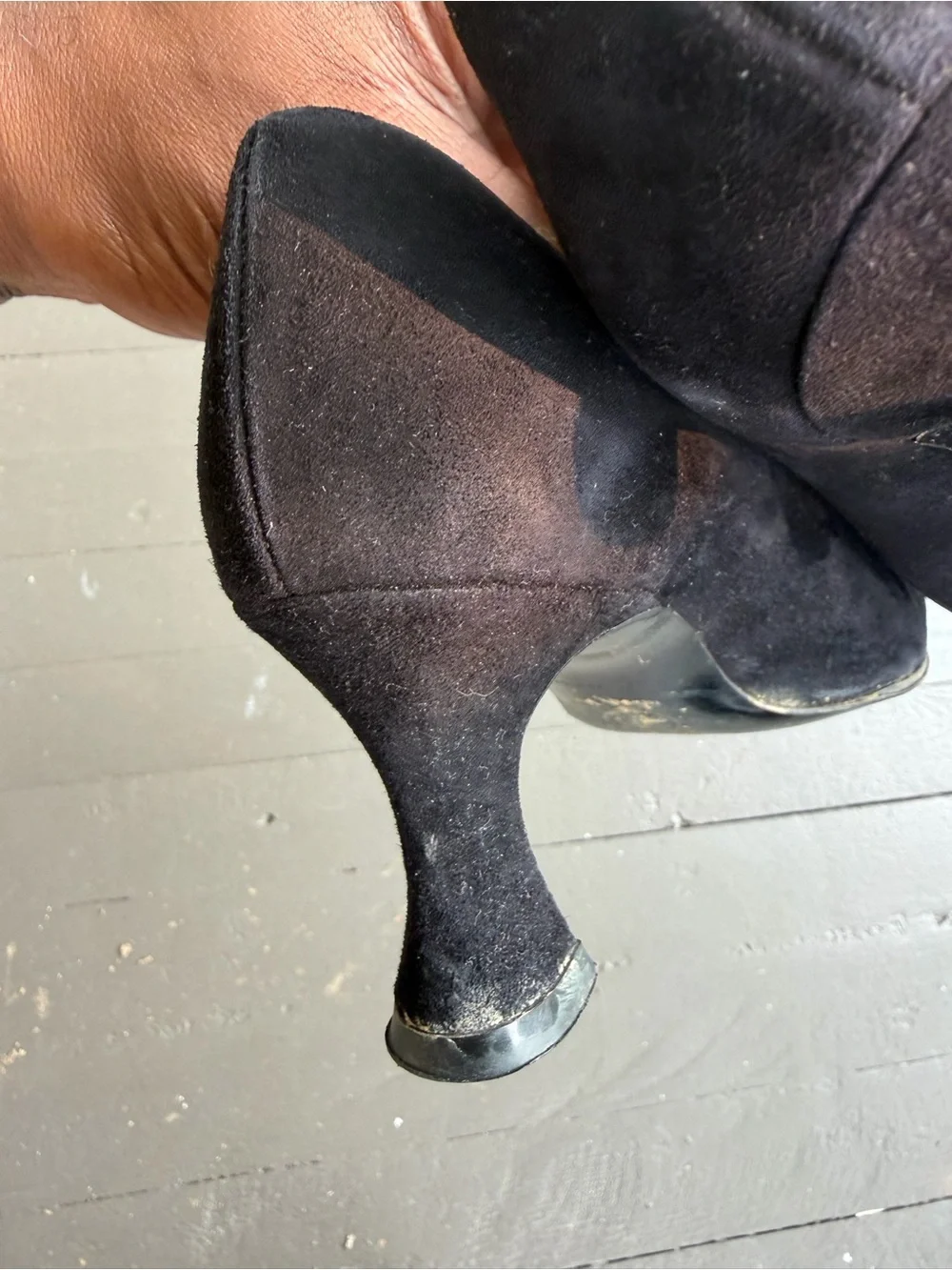 CHANEL classic pointed